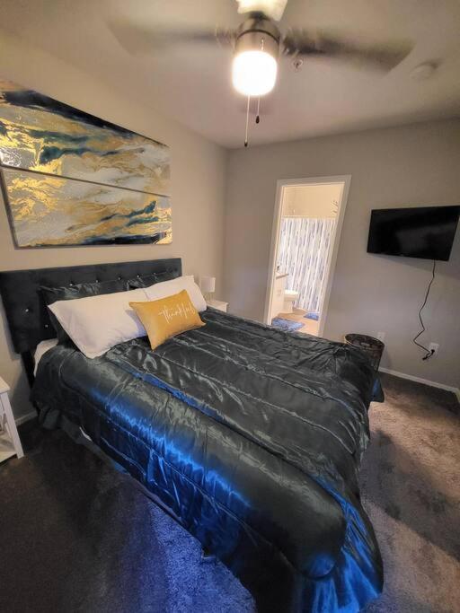 Modern 2Br Oasis! Apartment Phoenix Ngoại thất bức ảnh